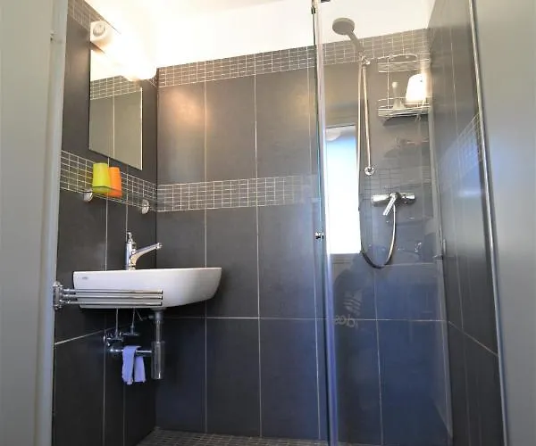 Haus Schwarz Шале *