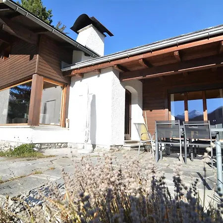 Haus Schwarz Savognin